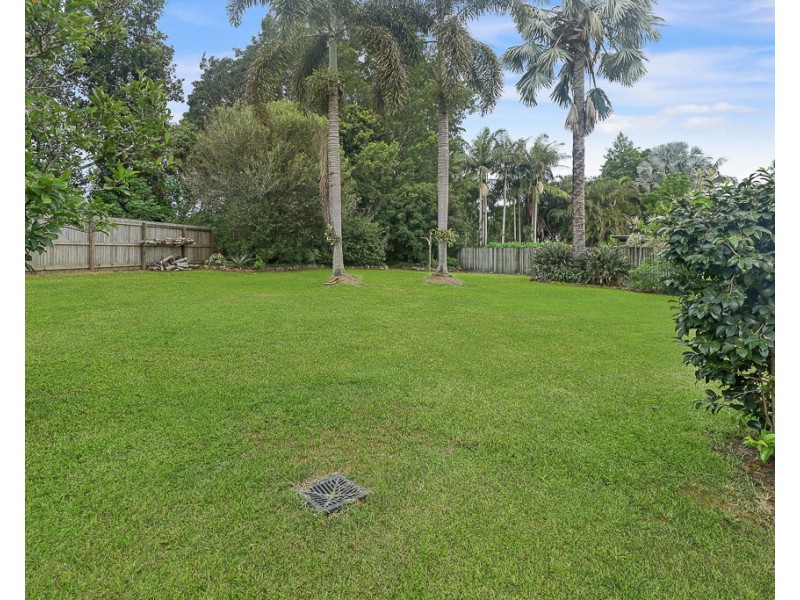 17 Anderson Road, Glass House Mountains QLD 4518