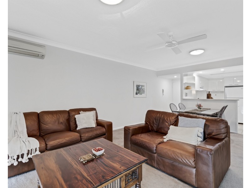 3/105  Bradman Avenue, Maroochydore QLD 4558