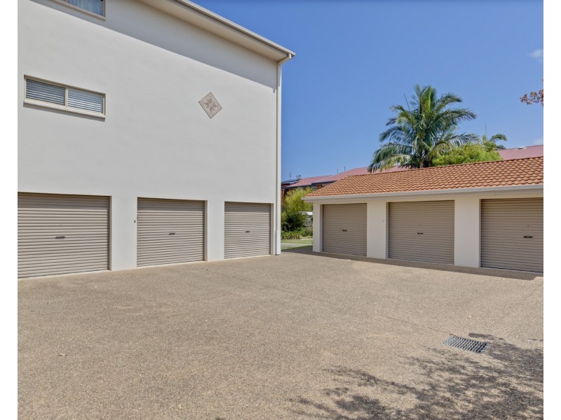 3/105  Bradman Avenue, Maroochydore QLD 4558