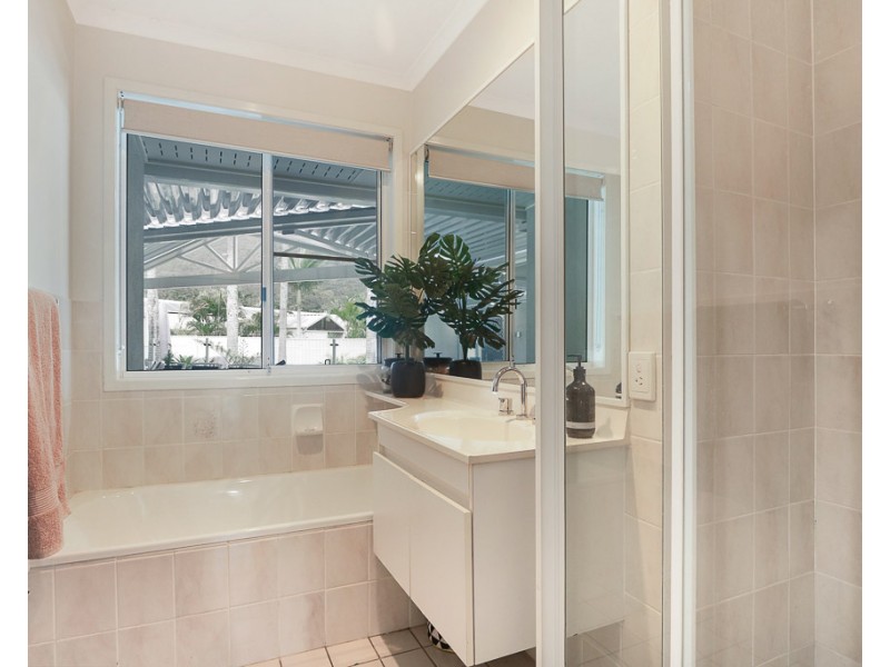 12 Georgina Place, Beerwah QLD 4519