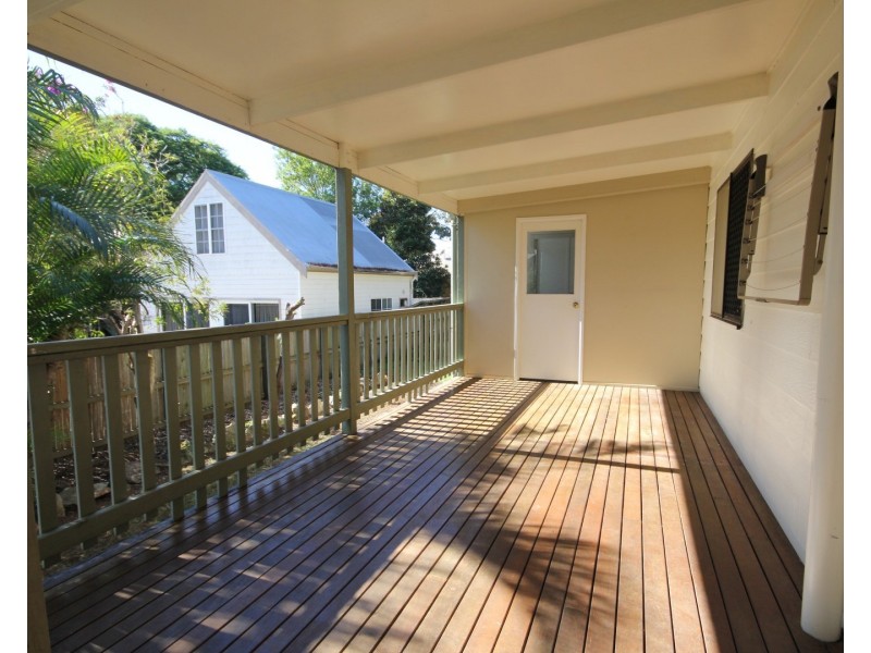 6 Water Street, Buderim QLD 4556