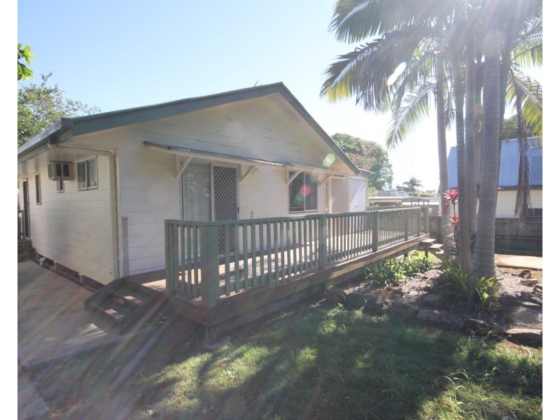 6 Water Street, Buderim QLD 4556