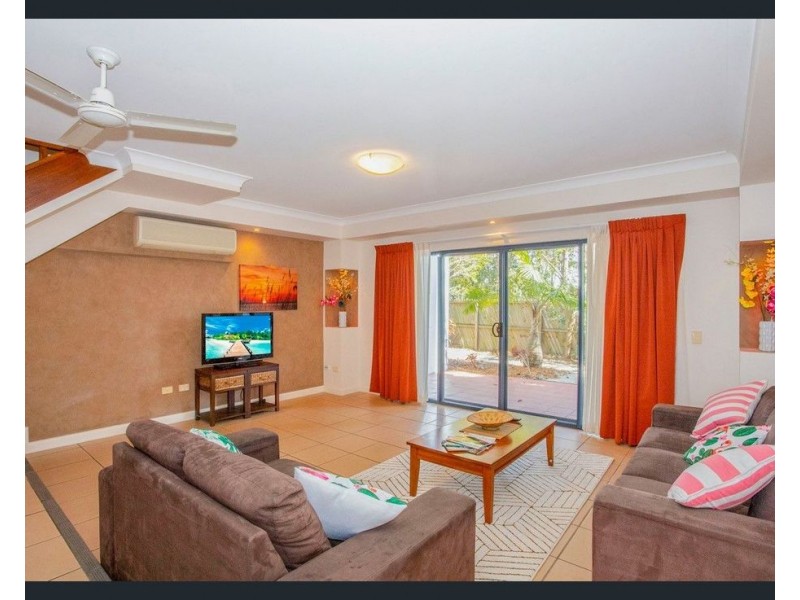 14 and 15/151-153  Mudjimba Beach Road, Mudjimba QLD 4564