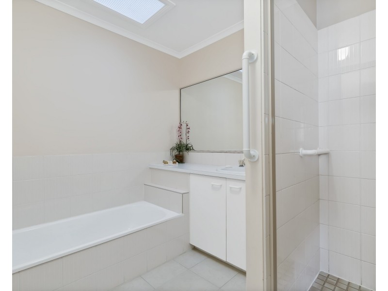 10/15 Fifth Avenue, Maroochydore QLD 4558