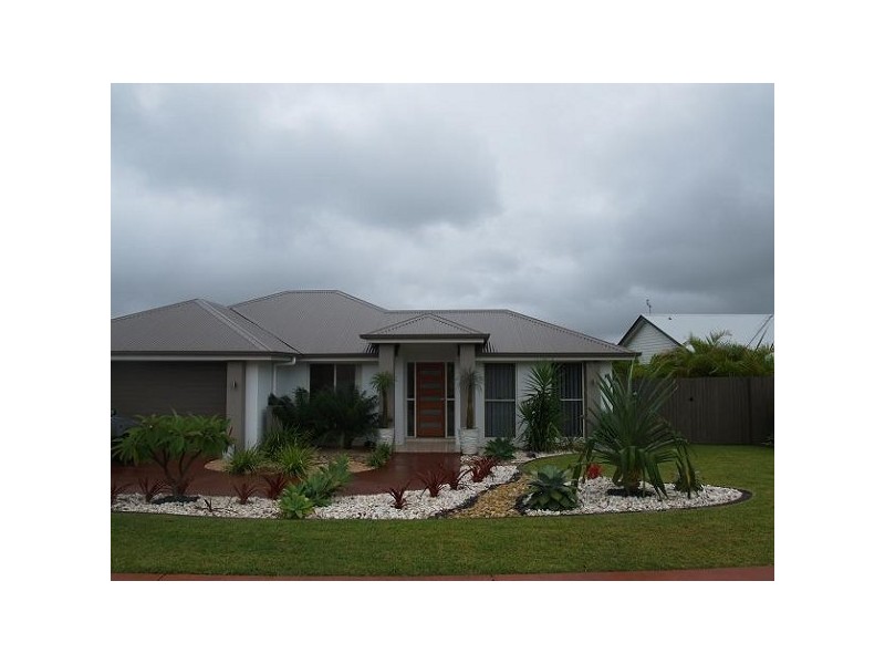 22 Parklakes Drive, Bli Bli QLD 4560