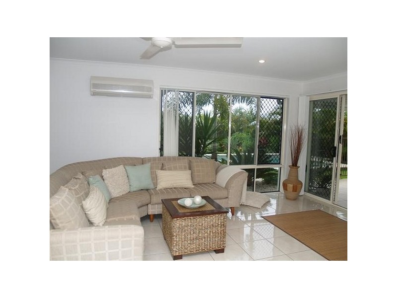 22 Parklakes Drive, Bli Bli QLD 4560