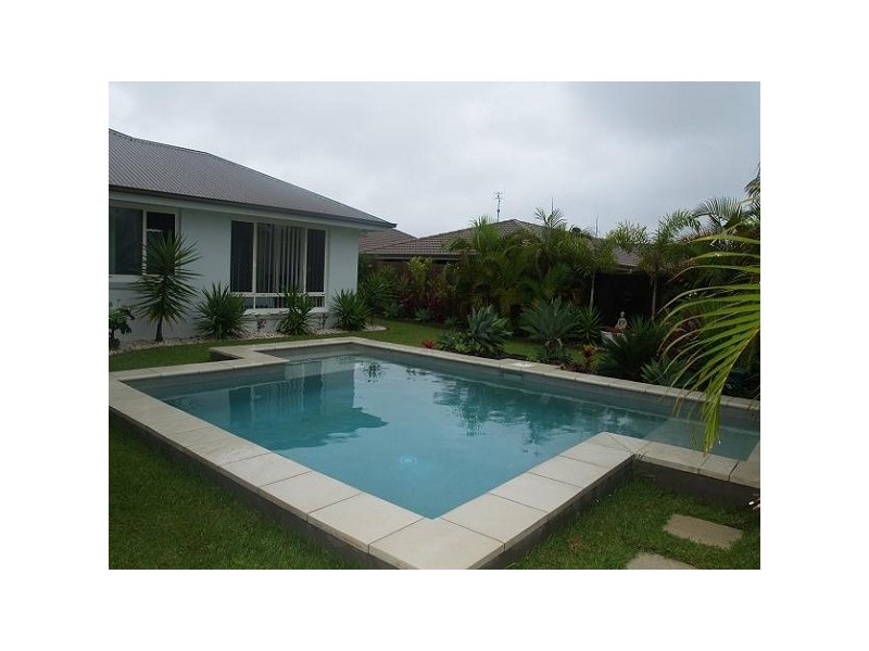 22 Parklakes Drive, Bli Bli QLD 4560