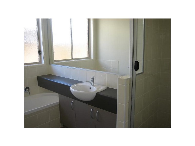 18 Whitsunday Drive, Pacific Paradise QLD 4564