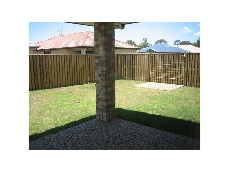 18 Whitsunday Drive, Pacific Paradise QLD 4564