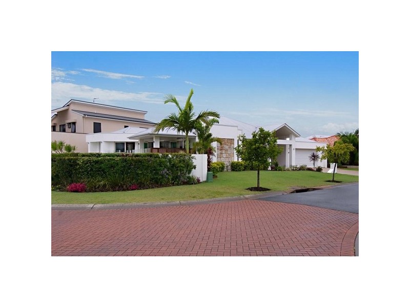 1 Parsons Bank Drive, Twin Waters QLD 4564