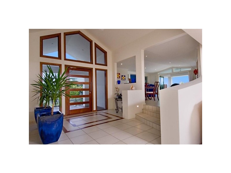 1 Parsons Bank Drive, Twin Waters QLD 4564