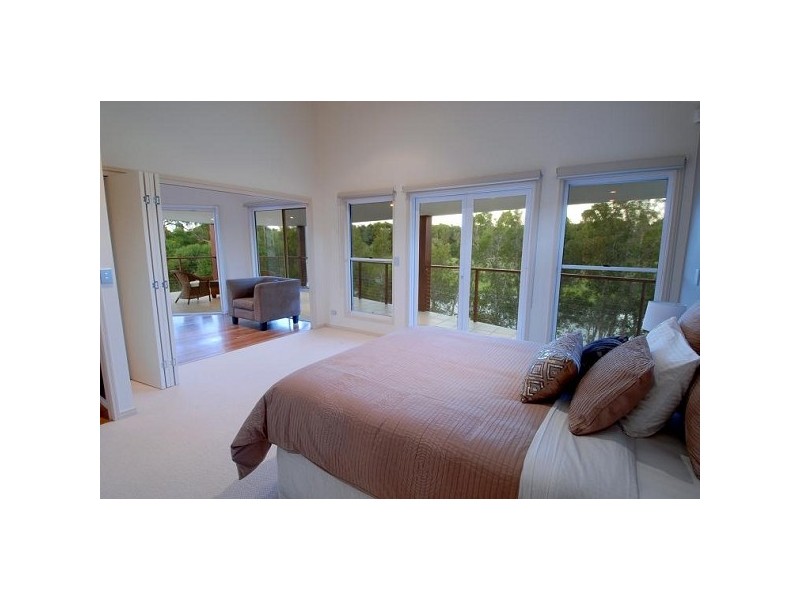 7 Hetherington Drive, Twin Waters QLD 4564