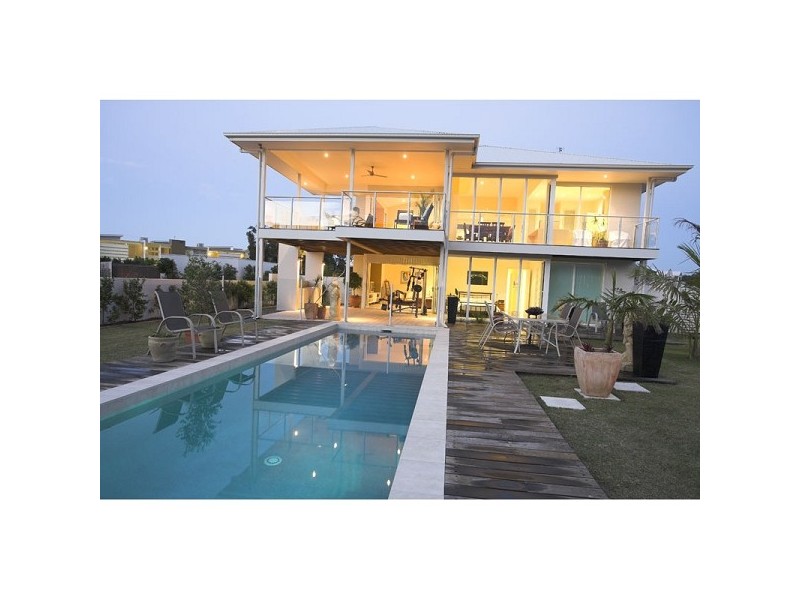 24 Anchorage Circuit, Twin Waters QLD 4564