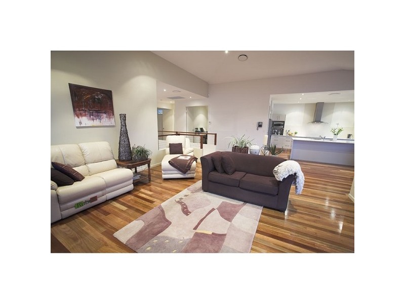 24 Anchorage Circuit, Twin Waters QLD 4564