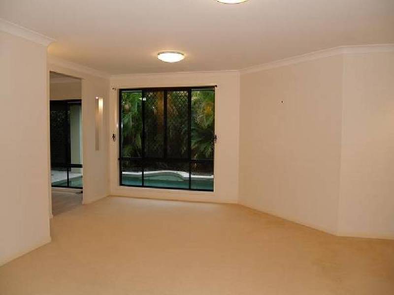 7 Pampling Place, Twin Waters QLD 4564