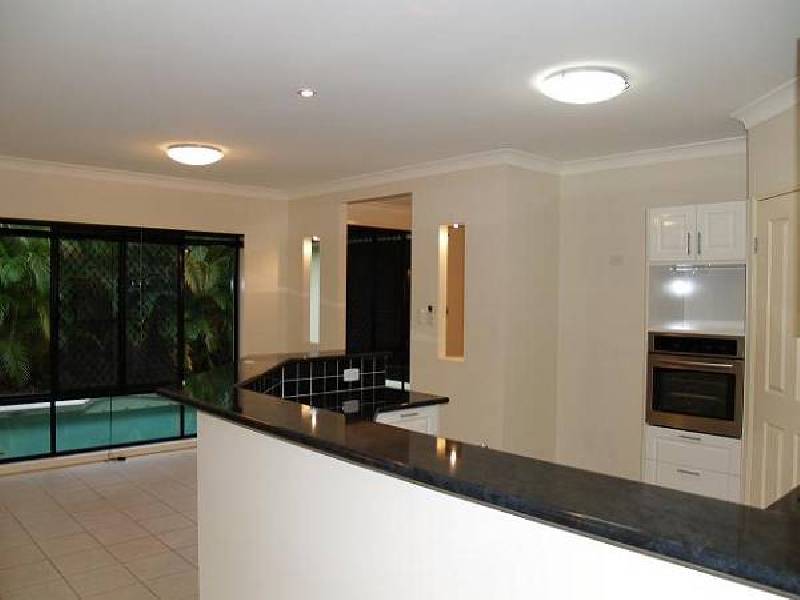 7 Pampling Place, Twin Waters QLD 4564