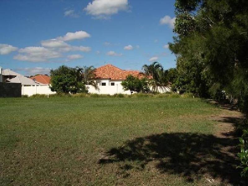 8 Mainsail Place, Twin Waters QLD 4564