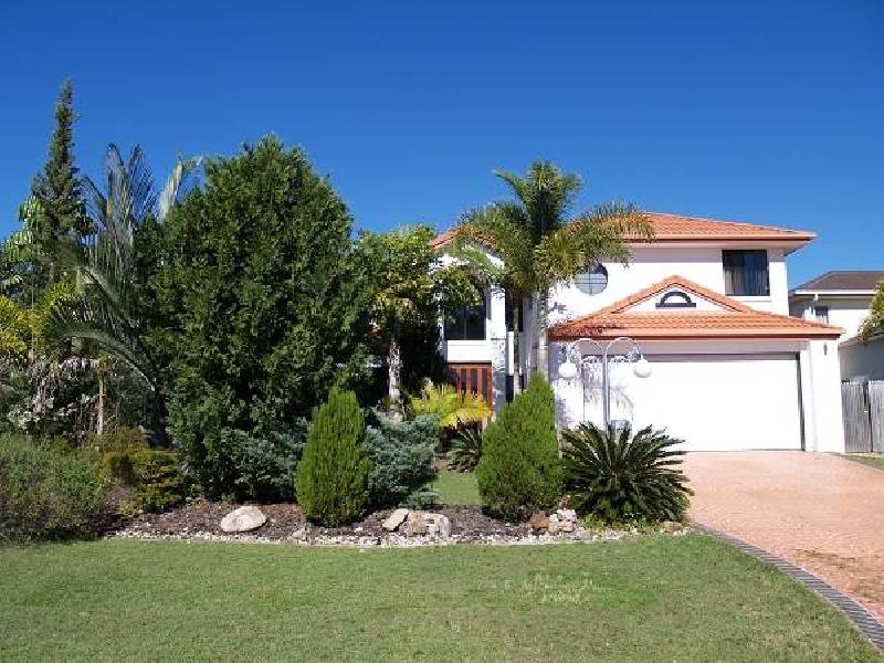 1 Fantail Place, Twin Waters QLD 4564