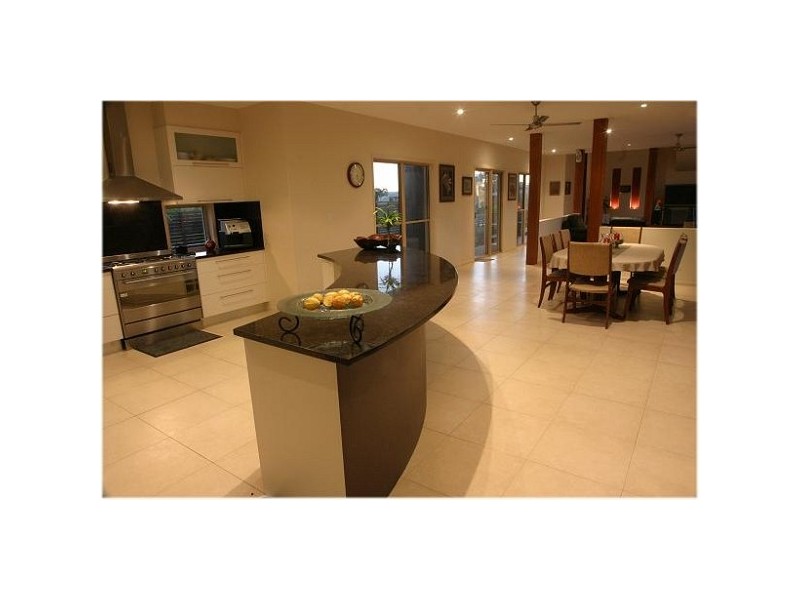 75 Baywater Drive, Twin Waters QLD 4564