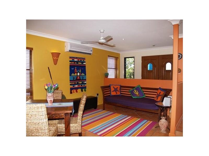 9 Cooloola Place, Twin Waters QLD 4564