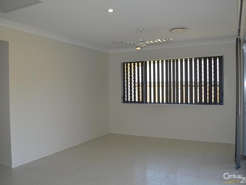 31 Winpara Drive, Forest Springs Estate, Kirkwood QLD 4680