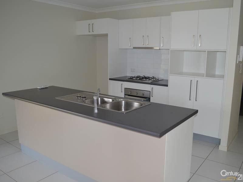 3 Dampier Court, EDEN CHASE ESTATE, Glen Eden QLD 4680