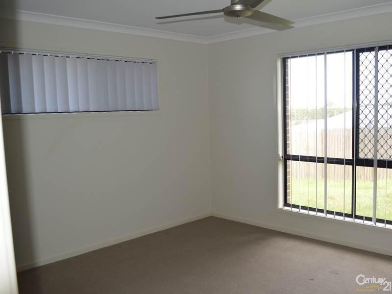 3 Dampier Court, EDEN CHASE ESTATE, Glen Eden QLD 4680