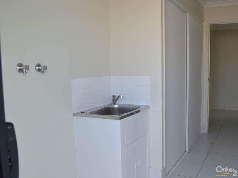 3 Dampier Court, EDEN CHASE ESTATE, Glen Eden QLD 4680