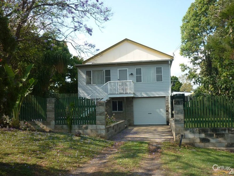 12 Vincent Street, West Gladstone QLD 4680