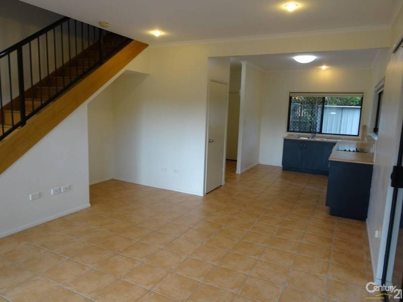 4/65 Langdon Street, Tannum Sands QLD 4680