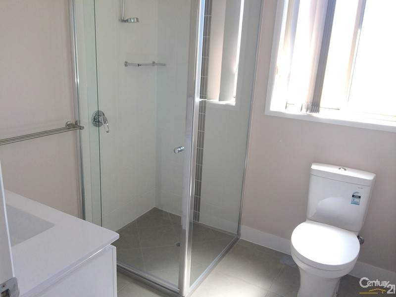 5A Deveney Street, Kirkwood QLD 4680