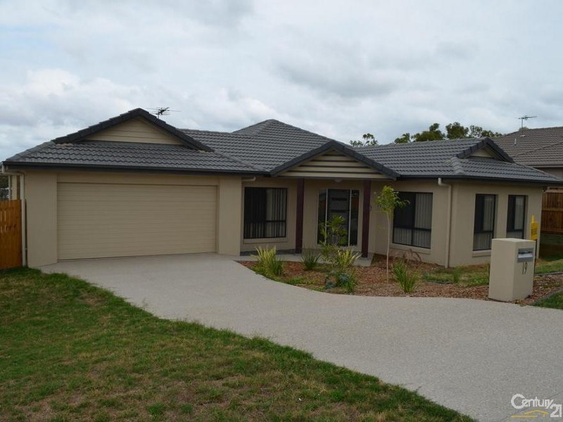 19 Blaxland Court, Eden Chase Estate, West Gladstone QLD 4680