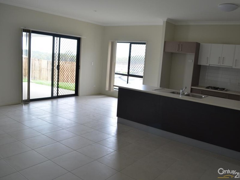 19 Blaxland Court, Eden Chase Estate, West Gladstone QLD 4680