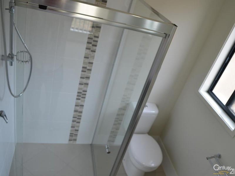 19 Blaxland Court, Eden Chase Estate, West Gladstone QLD 4680