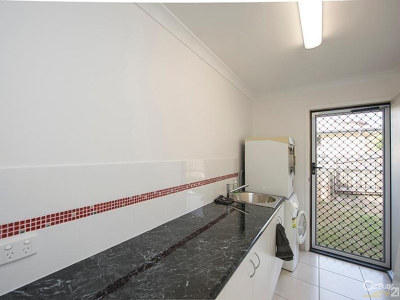 3 Koowin Drive, Kirkwood QLD 4680