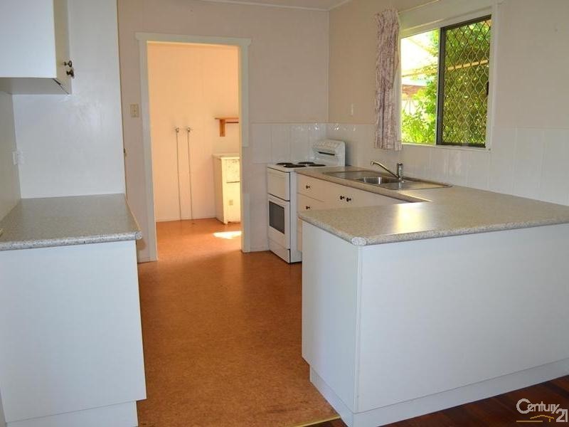 48 Adelaide Street, South Gladstone QLD 4680