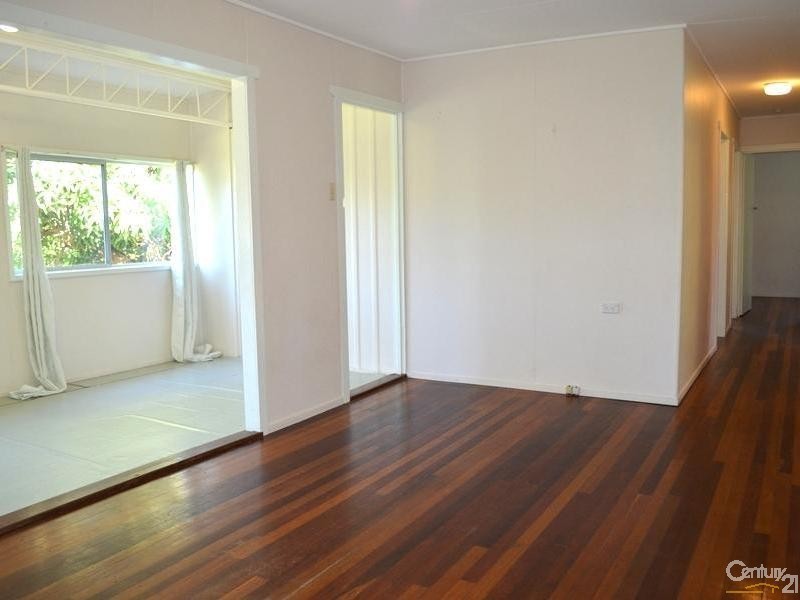 48 Adelaide Street, South Gladstone QLD 4680