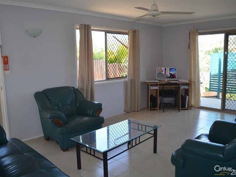 129 Dalrymple Drive, Toolooa QLD 4680