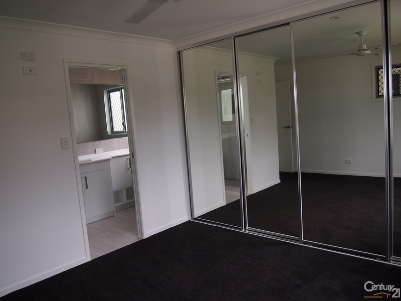 40-44 Wattle Street, New Auckland QLD 4680