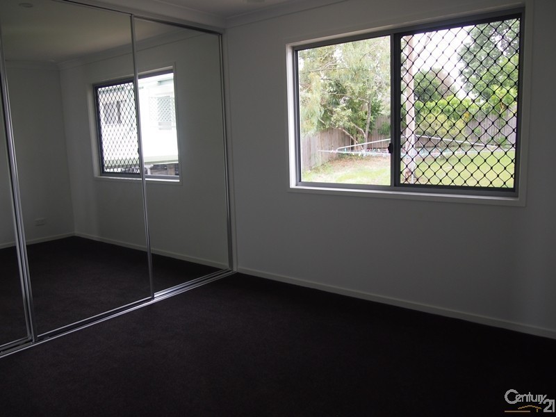 40-44 Wattle Street, New Auckland QLD 4680