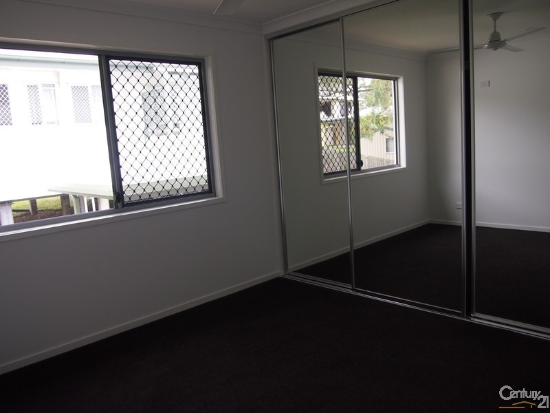 40-44 Wattle Street, New Auckland QLD 4680