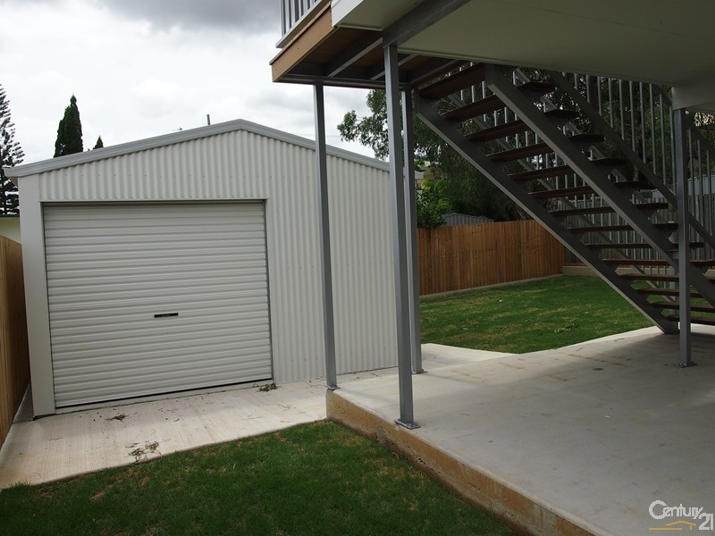 40-44 Wattle Street, New Auckland QLD 4680