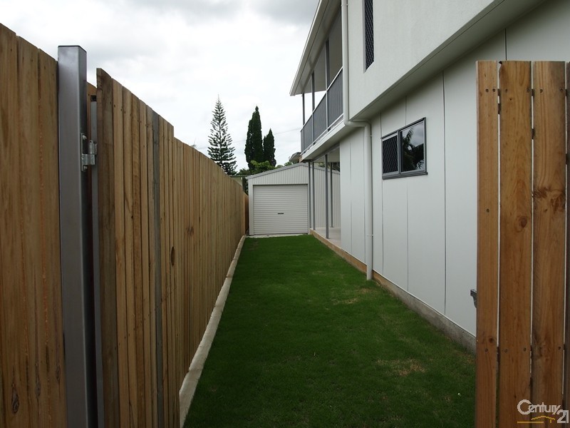 40-44 Wattle Street, New Auckland QLD 4680