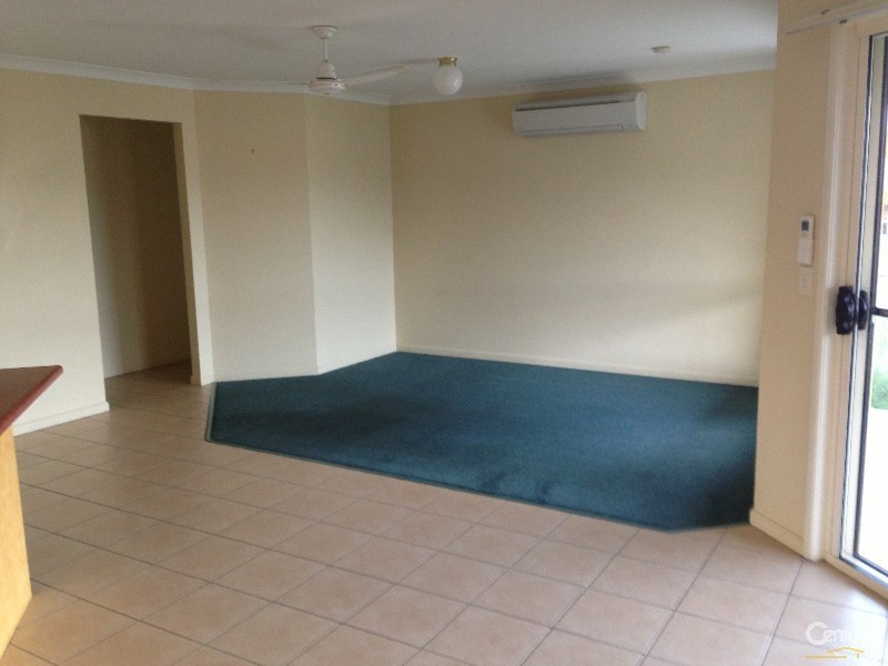 4 Craigmoor Court, New Auckland QLD 4680