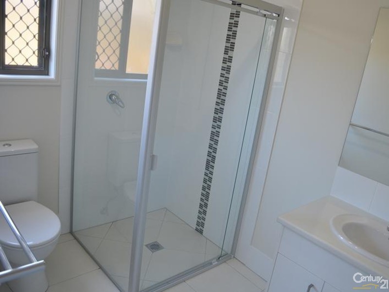 23 Shearwater Drive, BROOKEVIEW ESTATE, Glen Eden QLD 4680