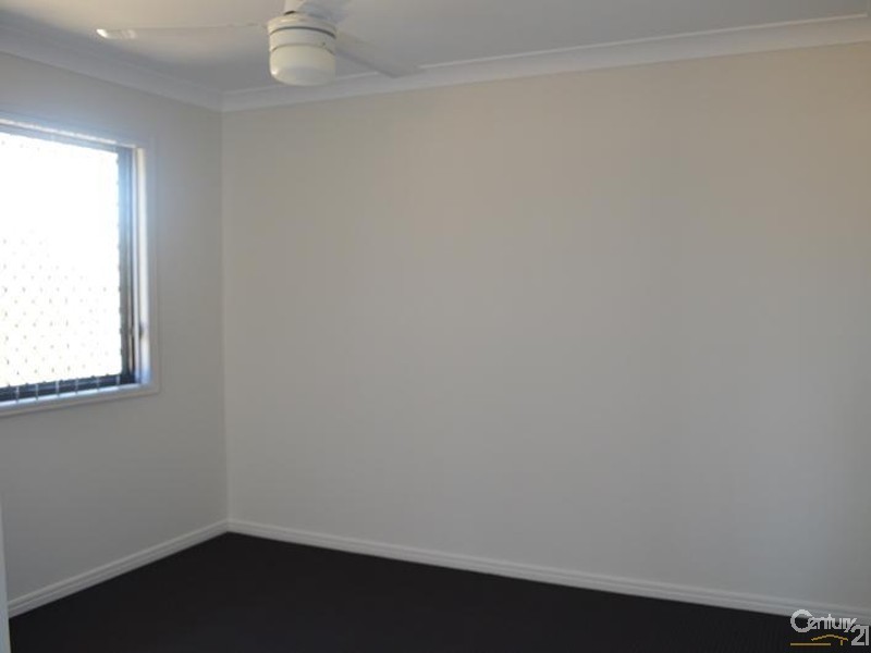 23 Shearwater Drive, BROOKEVIEW ESTATE, Glen Eden QLD 4680