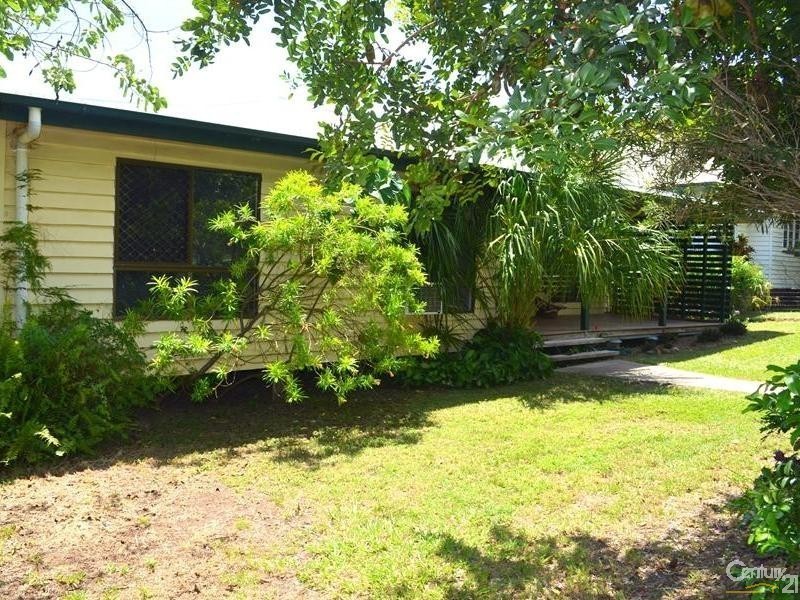 35 Kent Street, West Gladstone QLD 4680