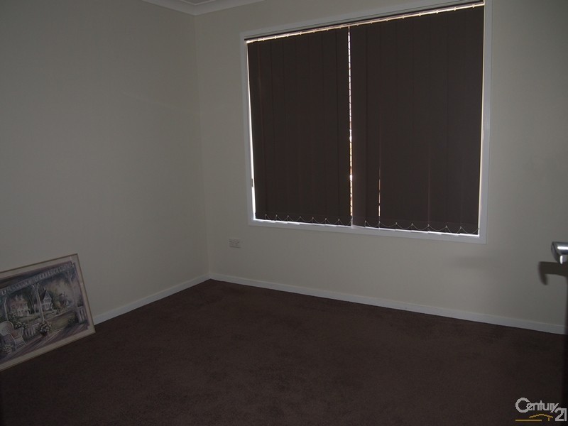 36 Sanctuary Place, South Gladstone QLD 4680