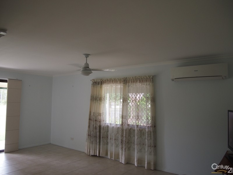 1375 Calliope River Road, Yarwun QLD 4694