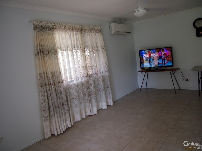 1375 Calliope River Road, Yarwun QLD 4694